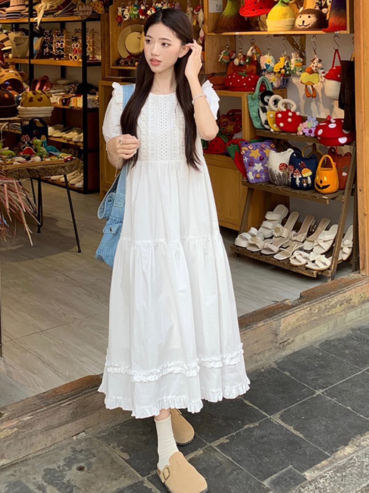 レース ワンピース 優美なフリル装飾レースワンピース